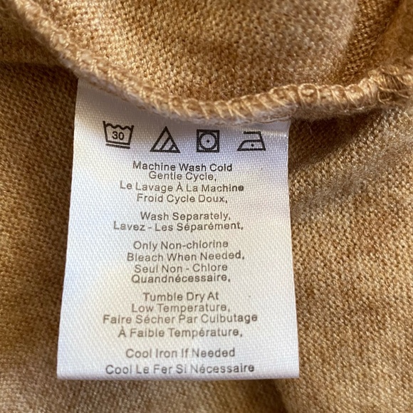 Halston Women's Soft Relaxed Fit Short Sleeve Lightweight XL Sweater. Sz XL - Picture 14 of 15